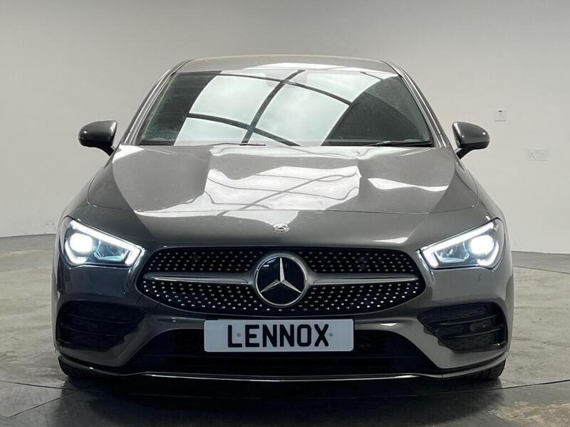 Mercedes-Benz Cla view 3