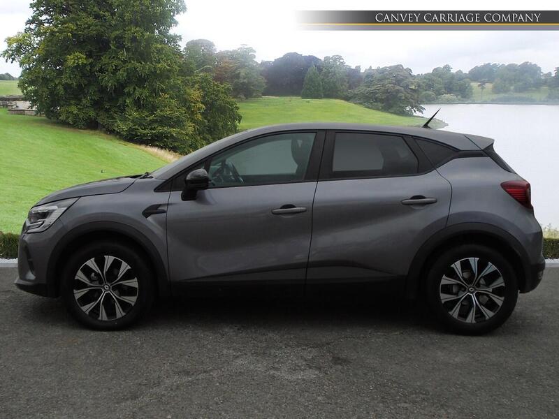 Renault Captur view 6