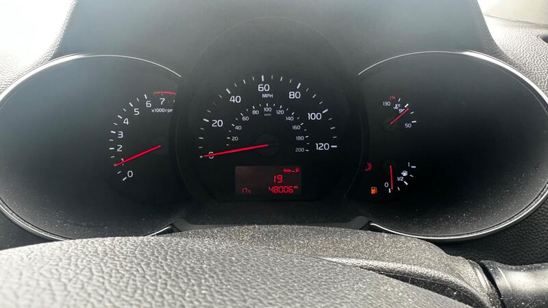 2015 Kia Picanto — photo 8