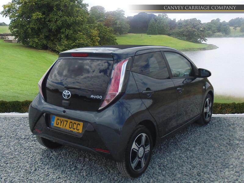 Toyota Aygo view 3