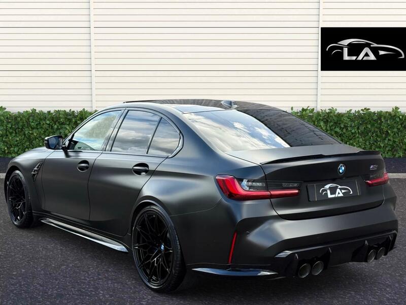 BMW M3 view 5
