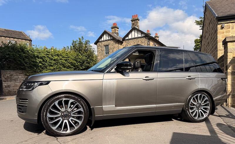 Land Rover Range Rover view 6