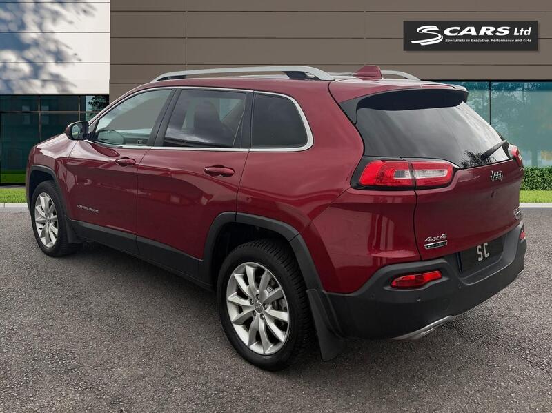 Jeep Cherokee view 5