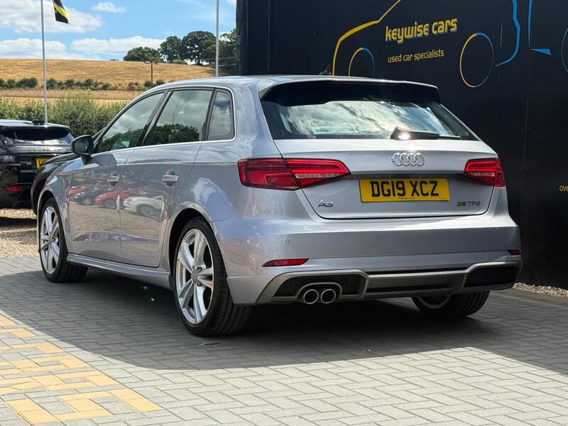 Audi A3 view 3