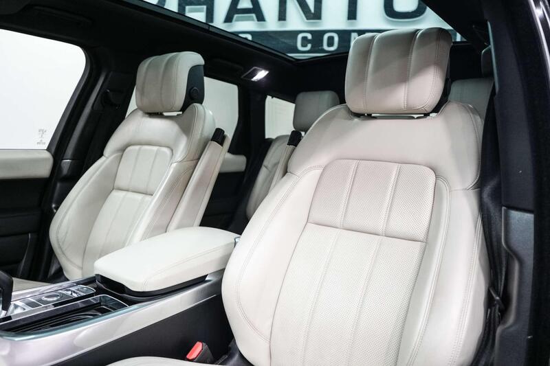 Land Rover Range Rover Sport view 2