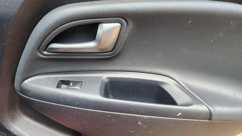 2013 Kia Rio — photo 45