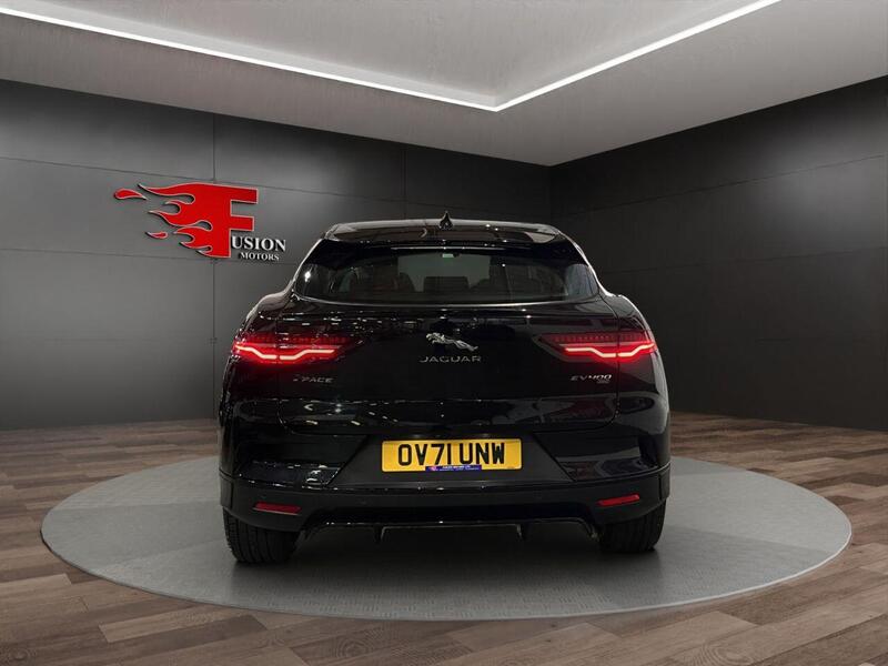 Jaguar I-Pace view 7