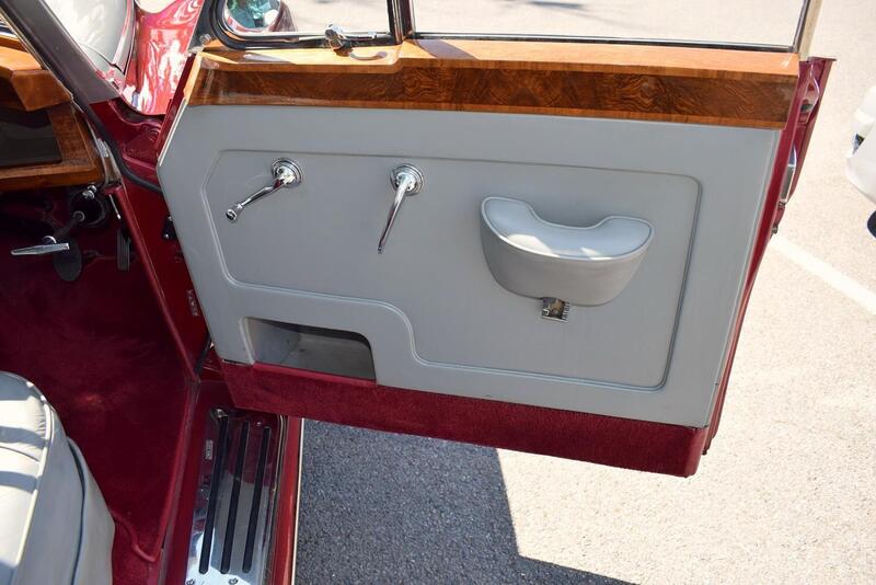 Rolls-Royce Silver Cloud view 7
