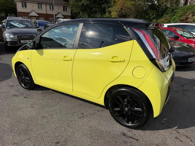 Toyota Aygo view 6