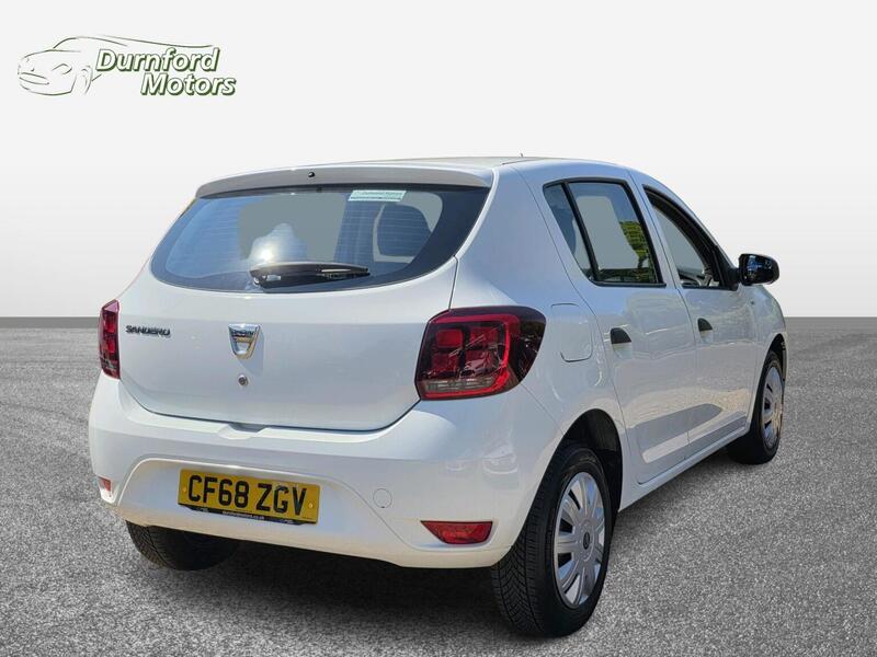 Dacia Sandero view 4