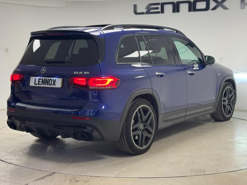 Mercedes-Benz Mercedes-Benz GLB view 7