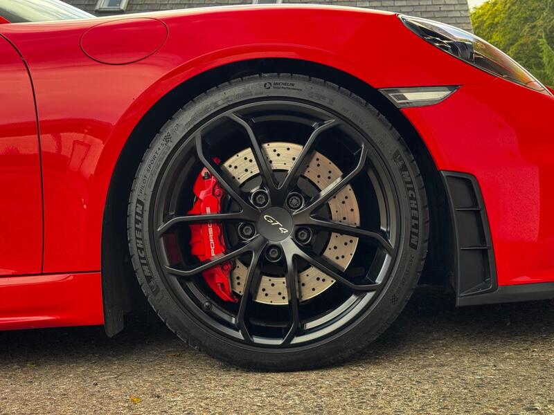 Porsche Cayman view 4