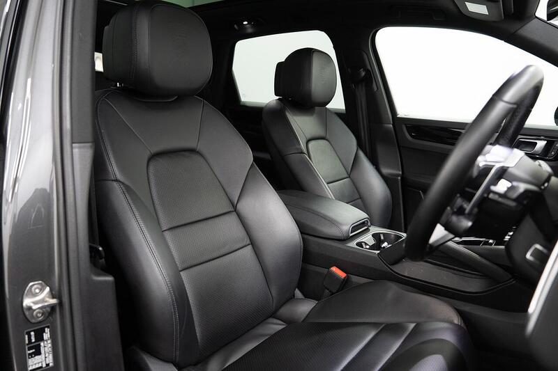 Porsche Cayenne view 2
