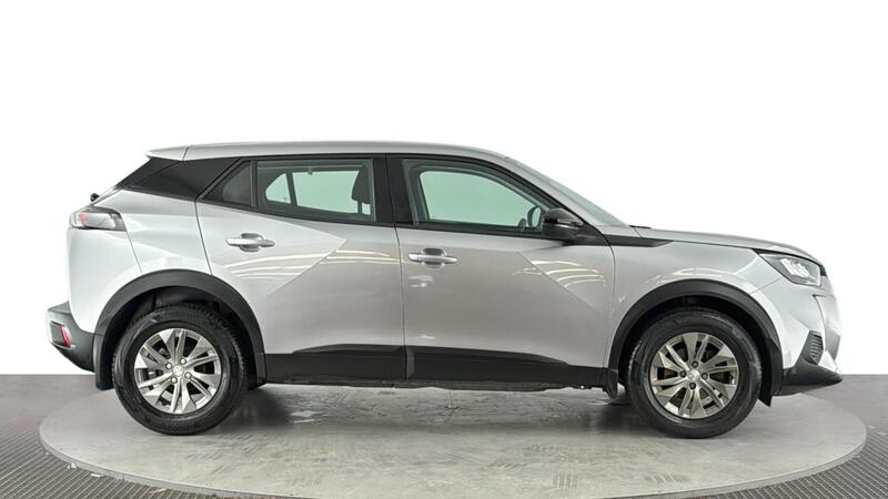Peugeot 2008 view 3