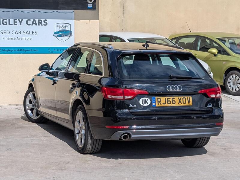 Audi A4 view 5