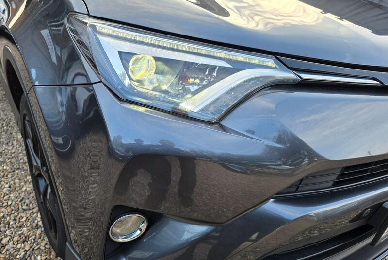 Toyota RAV4 2.5 VVT-h Excel CVT 4WD Euro 6 (s/s) 5dr thumbnail 9