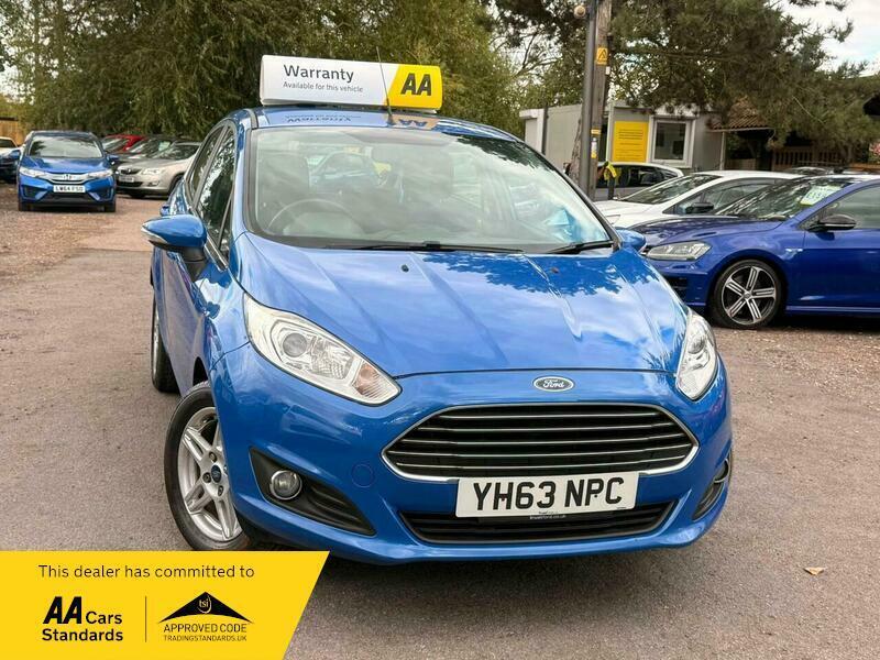 2015 Ford Fiesta 1.0 Zetec Euro 5 (s/s) 5dr photo 3