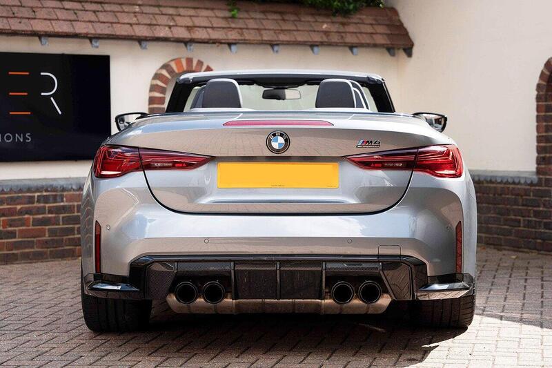 BMW M4 view 5