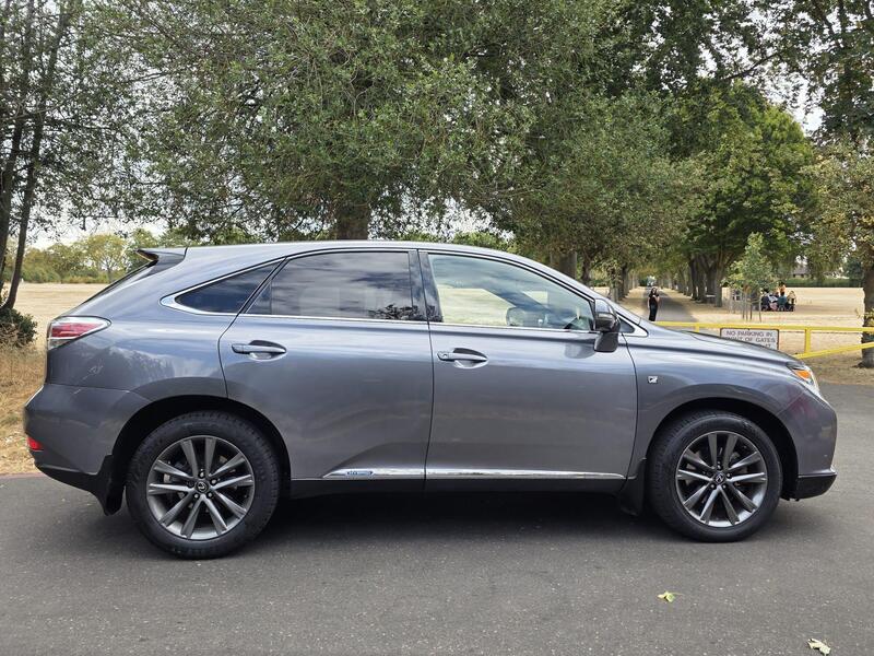 Lexus RX view 2