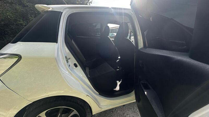 2013 Toyota Yaris — photo 17