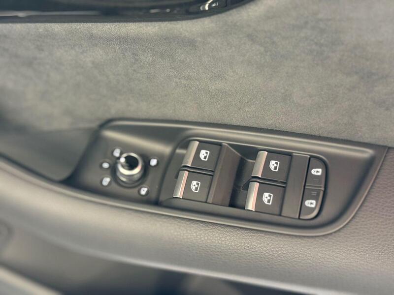 Audi SQ7 view 52