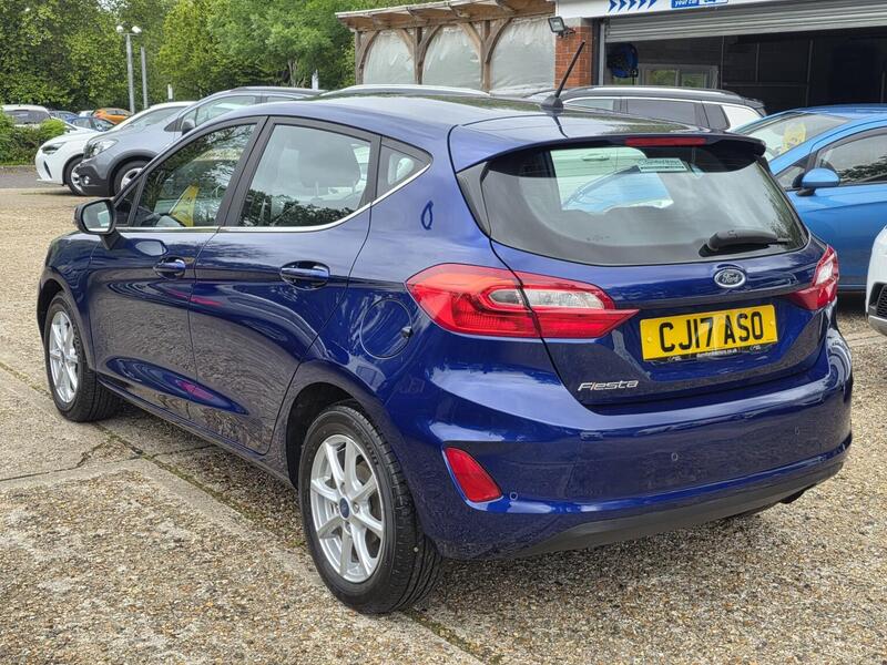 Ford Fiesta view 6