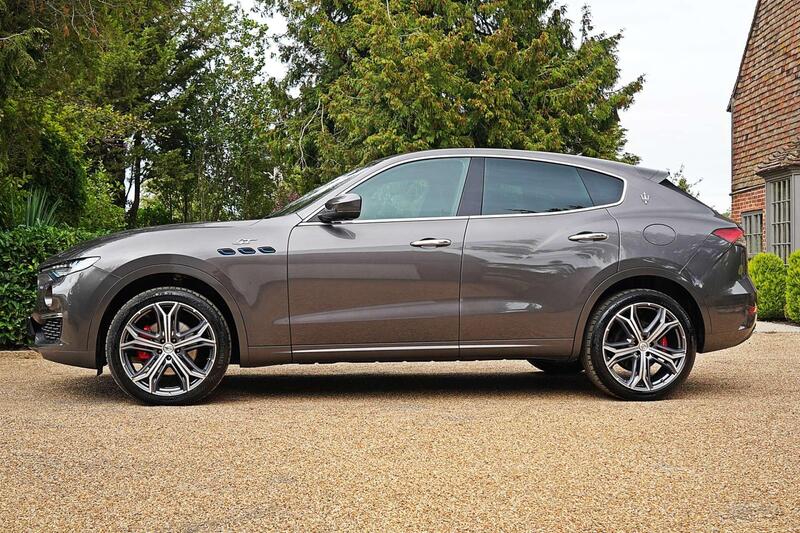 Maserati Levante view 3