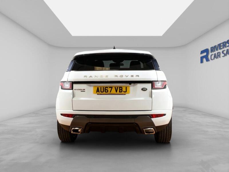 Land Rover Range Rover Evoque view 5