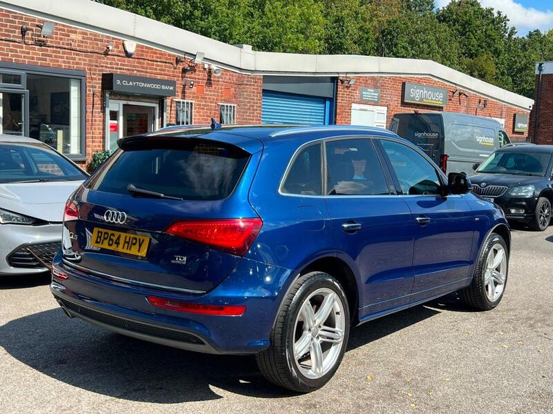 Audi Audi Q5 view 3