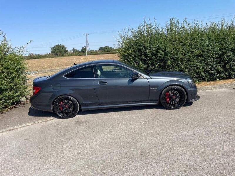 Mercedes-Benz C-Class view 5