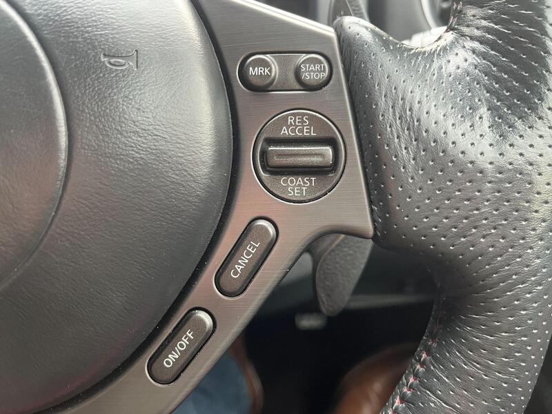 Nissan GT-R view 13