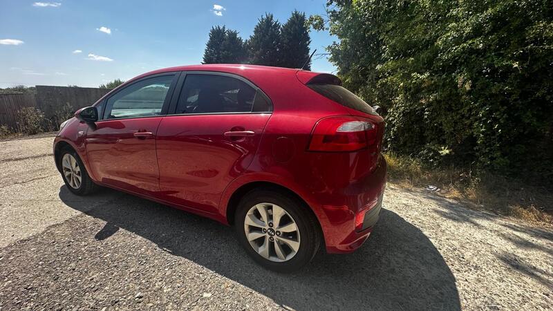 2015 Kia Rio — photo 5