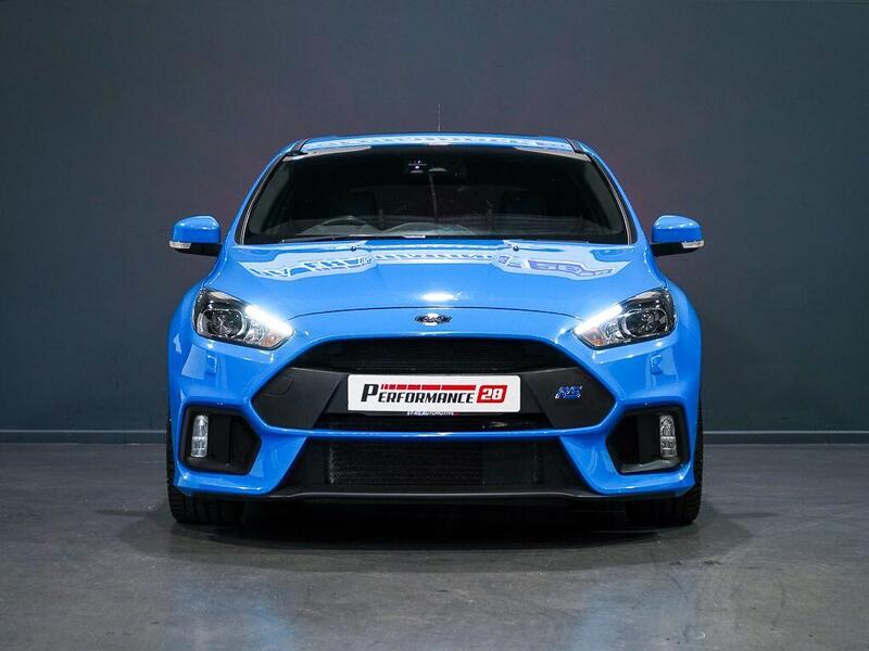 Ford Focus view 3