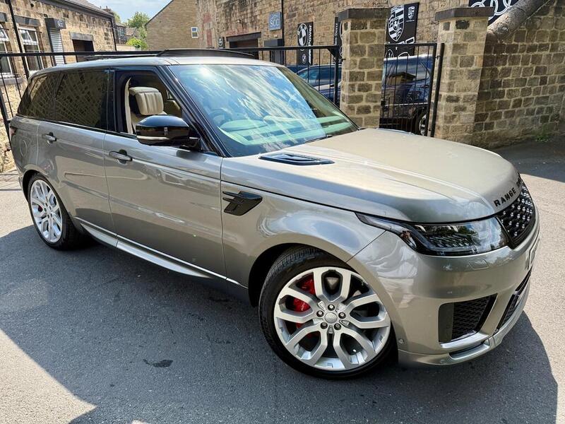 Land Rover Range Rover Sport view 4