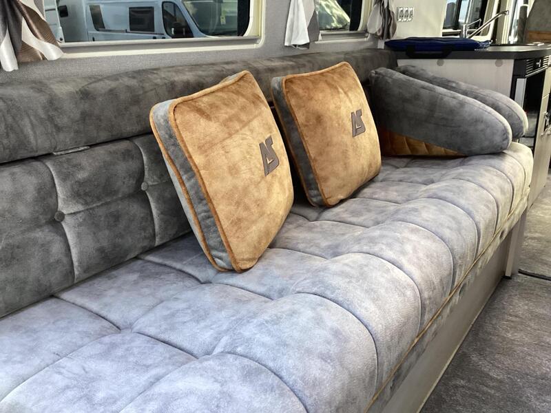Auto-Sleepers Warwick XL — image 14