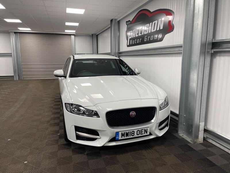 Jaguar XF view 2