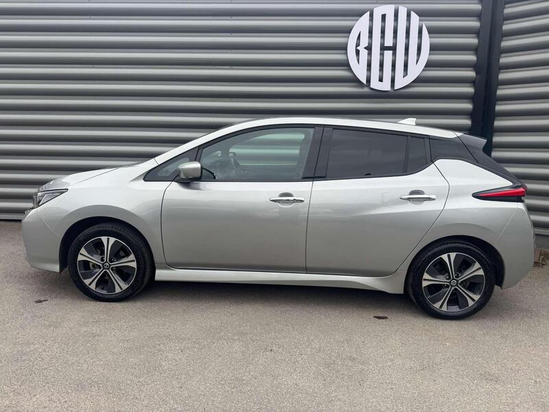 Nissan Leaf view 6