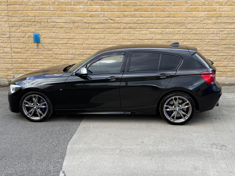 BMW 1 Series view 2