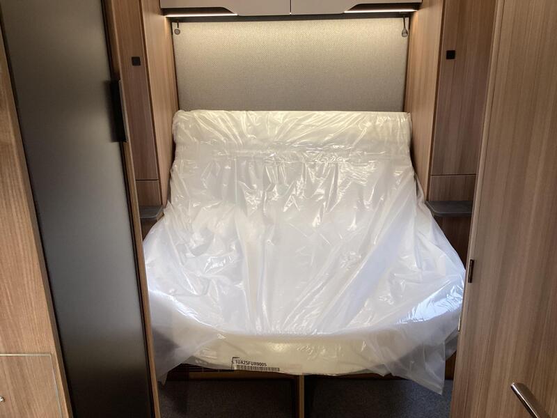 Auto-Trail Imala 730 — image 32
