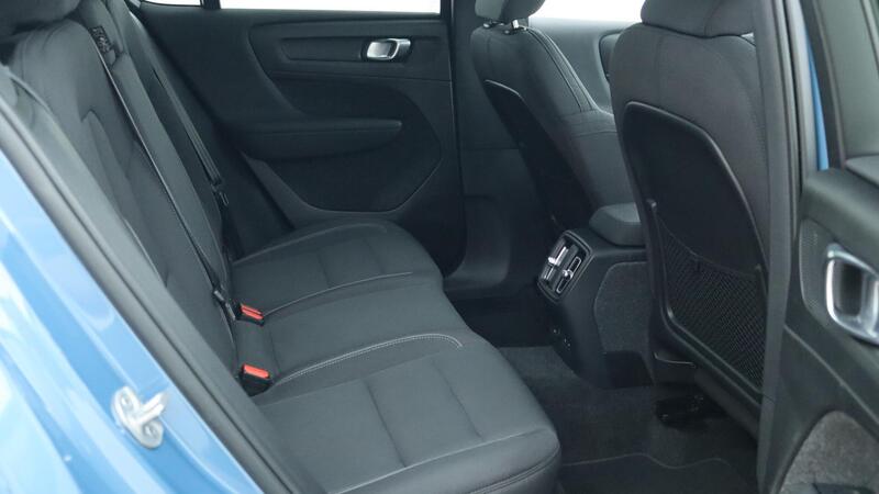 Volvo C40 view 6