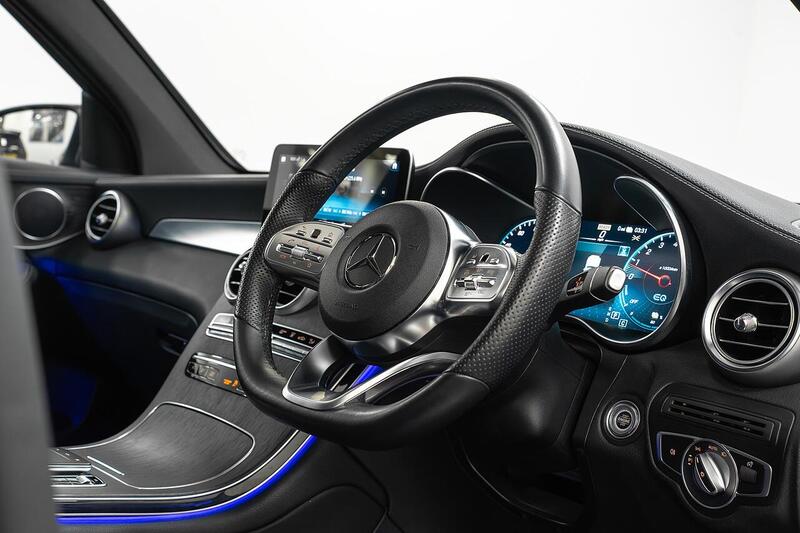 Mercedes-Benz Mercedes-Benz GLC view 2