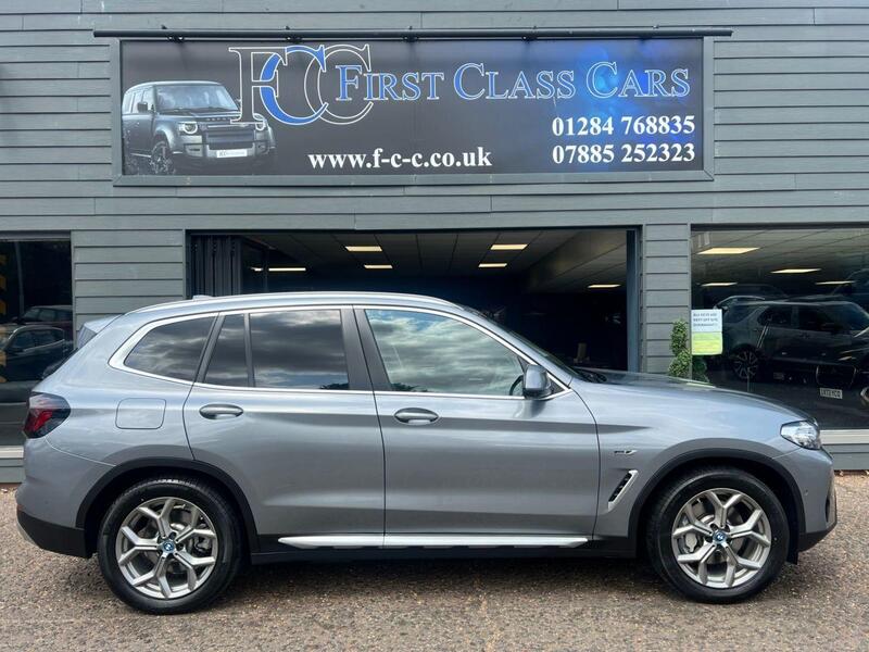BMW X3 view 4