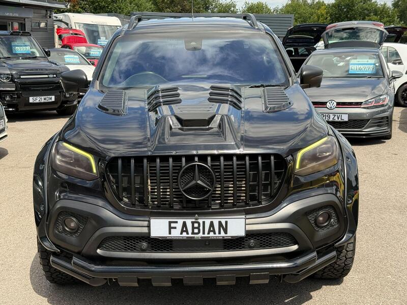 Mercedes-Benz X-Class view 5