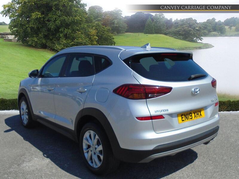Hyundai Tucson view 4