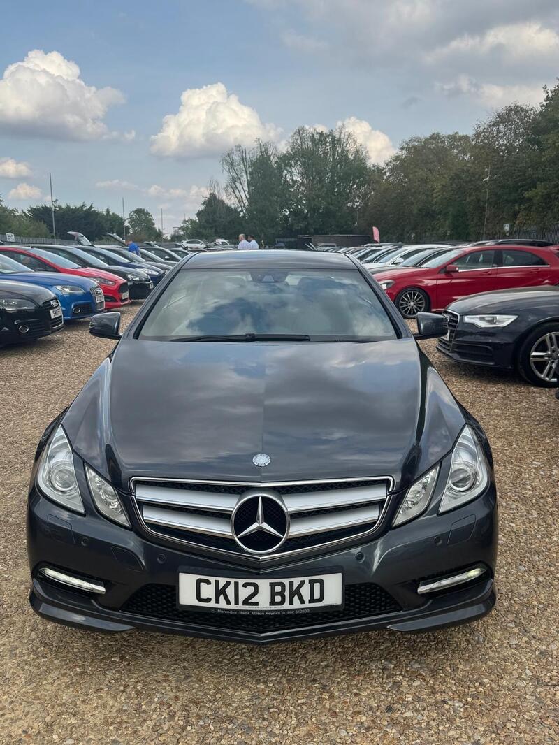Mercedes-Benz E Class view 2