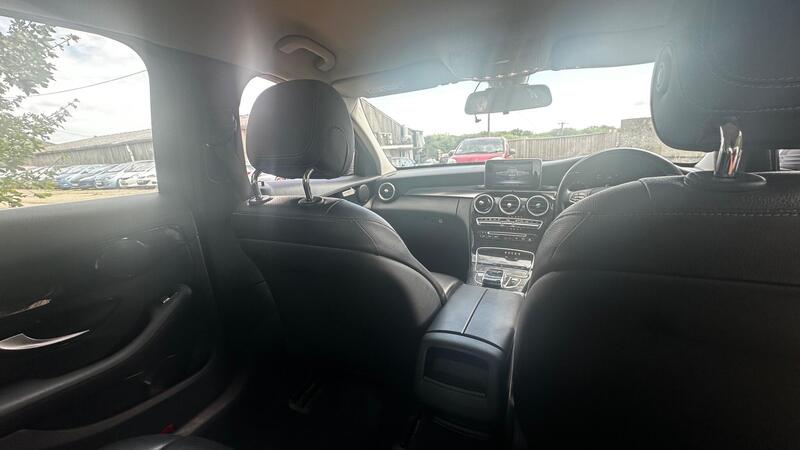 2015 Mercedes-Benz C Class — photo 21