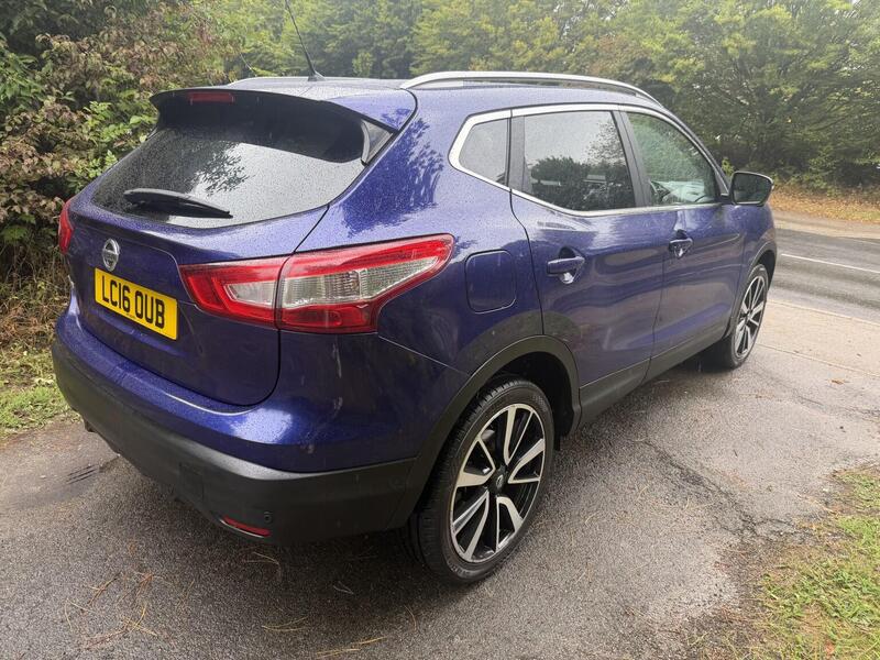 Nissan Qashqai view 6