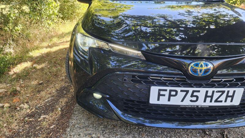 2025 Toyota Corolla — photo 15