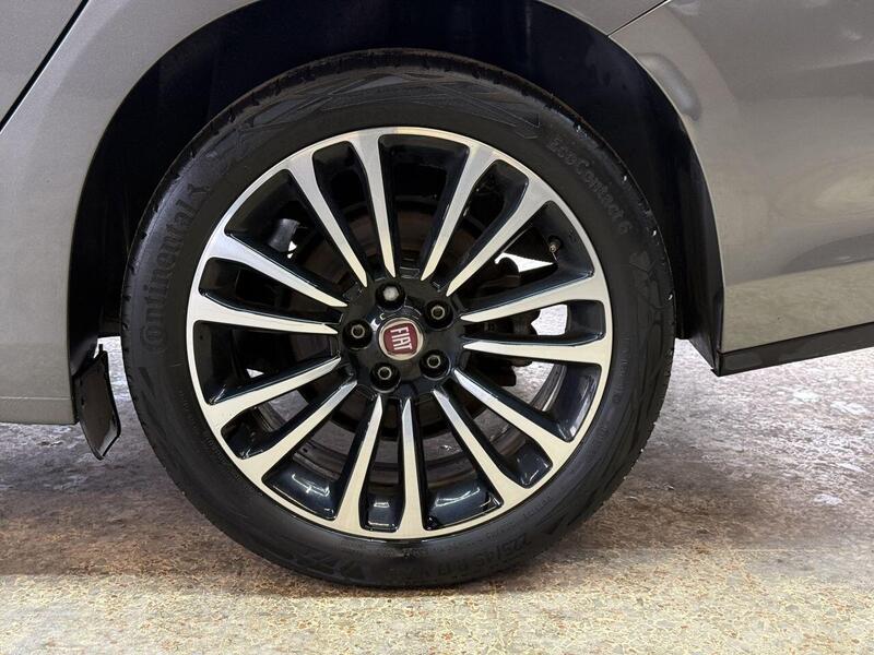 Fiat Tipo view 40