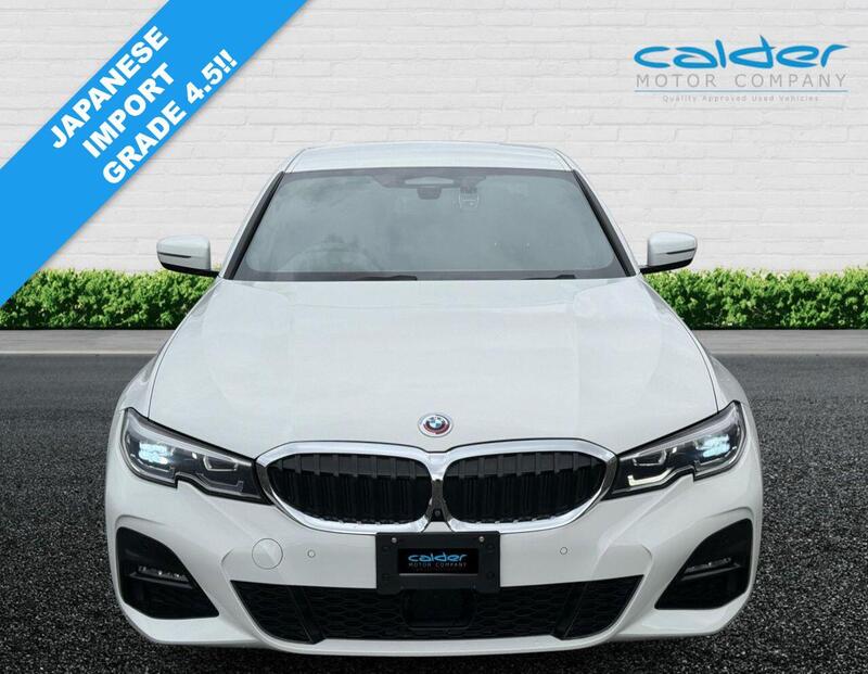 BMW 3 Series view 2